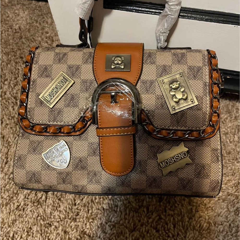 Moshoinot purse